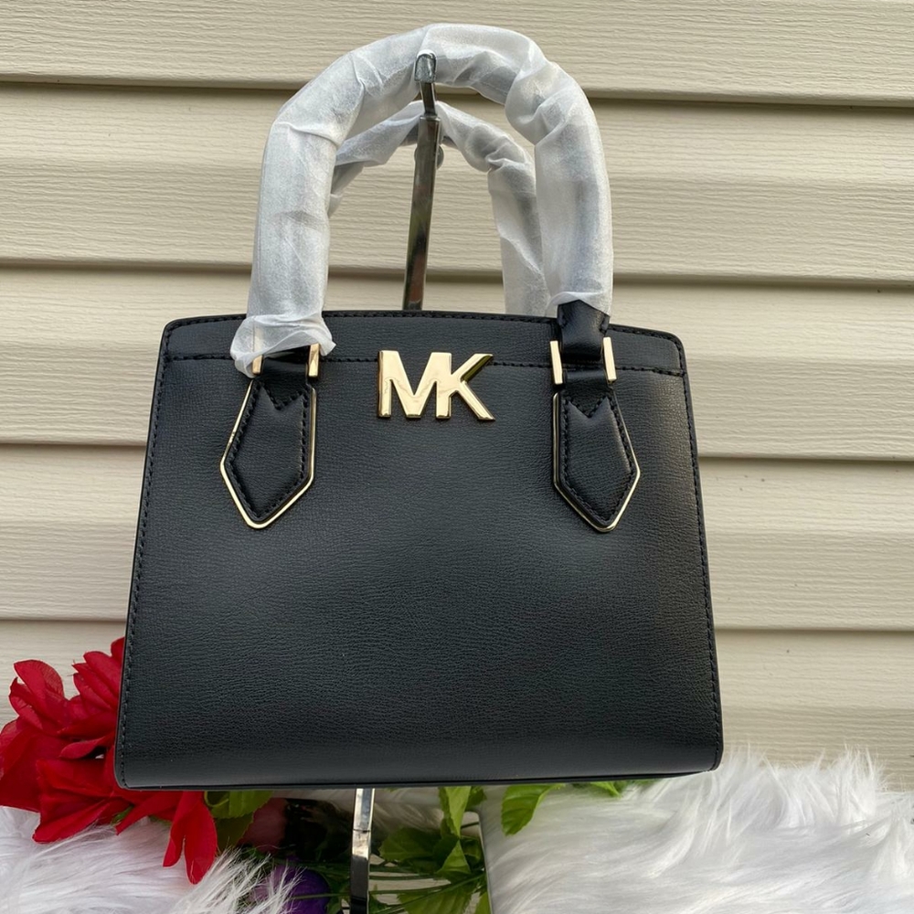 Michael kors medium satchel